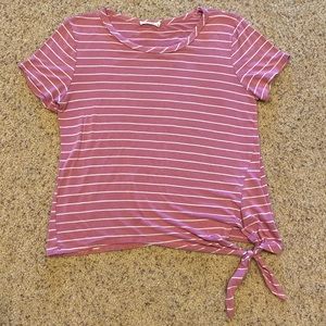Soft pink stretchy shirt